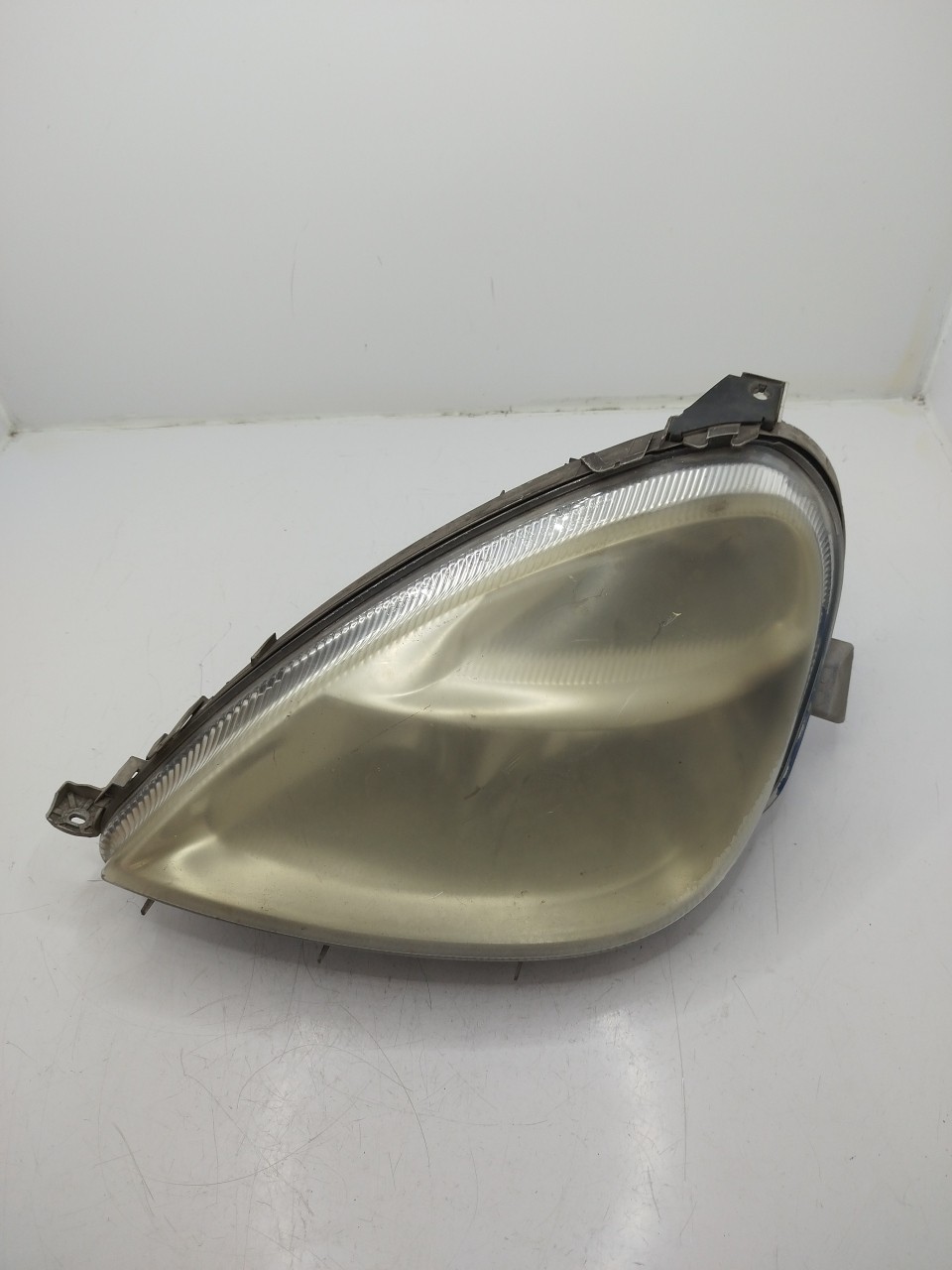 Farol/ Otica Dianteiro ESQ MERCEDES-BENZ Classe A  de  a 