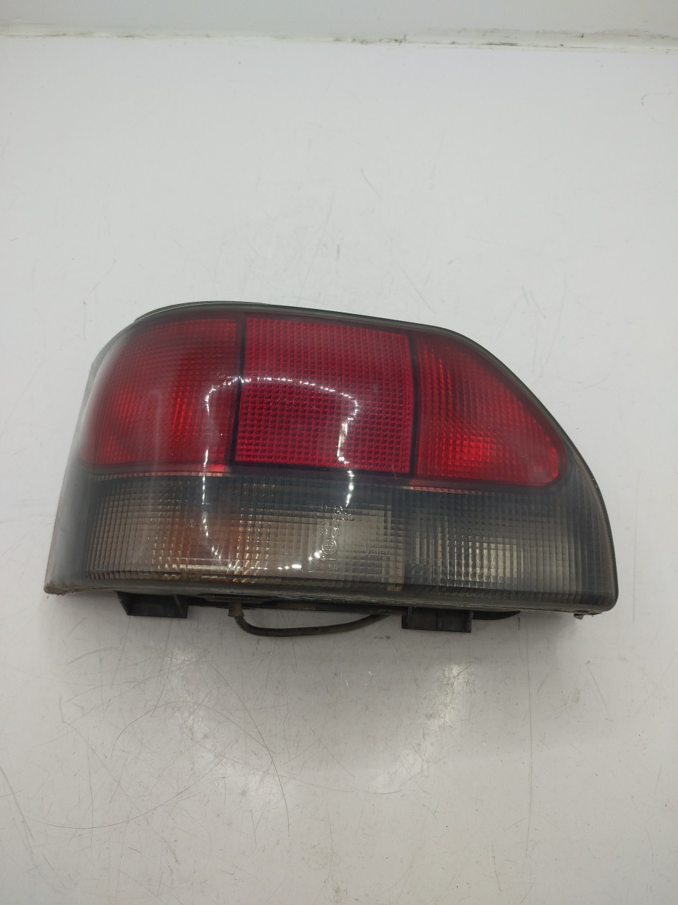 Farolim Stop Esq RENAULT CLIO I  de 1990 a 1998
