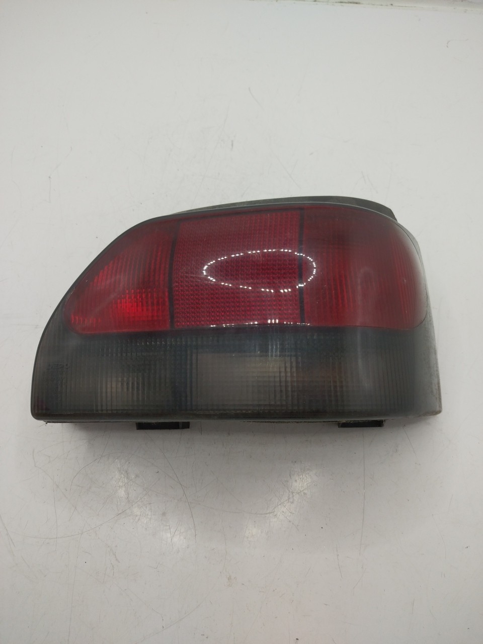 Farolim Stop Dto RENAULT CLIO I  de 1990 a 1998