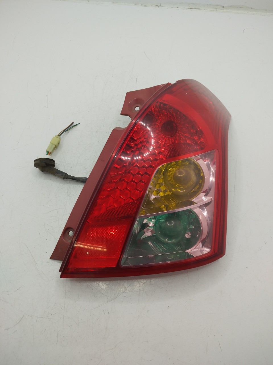 Farolim Stop Dto SUZUKI SWIFT III  de 2005 a 0