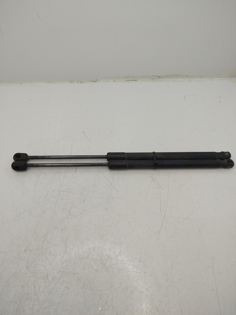 Amortecedor porta da mala SUZUKI SWIFT III  de 2005 a 0