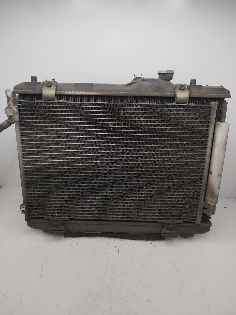 Radiador Completo  SUZUKI SWIFT III  de 2005 a 0