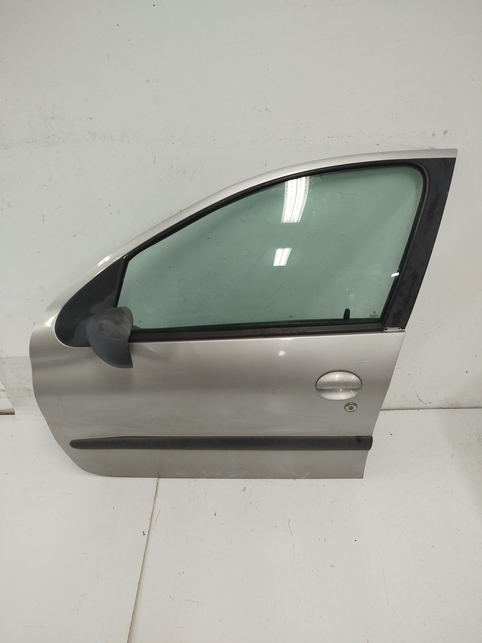 Porta Frente Esq PEUGEOT 206  de  a 
