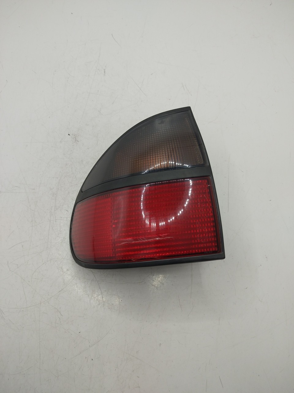 Farolim Stop Esq RENAULT LAGUNA I  de 1993 a 2002
