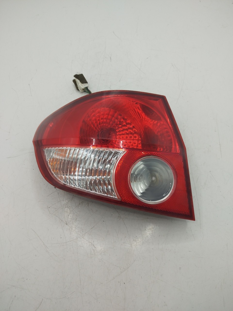 Farolim Stop Esq HYUNDAI GETZ  de 2001 a 2011