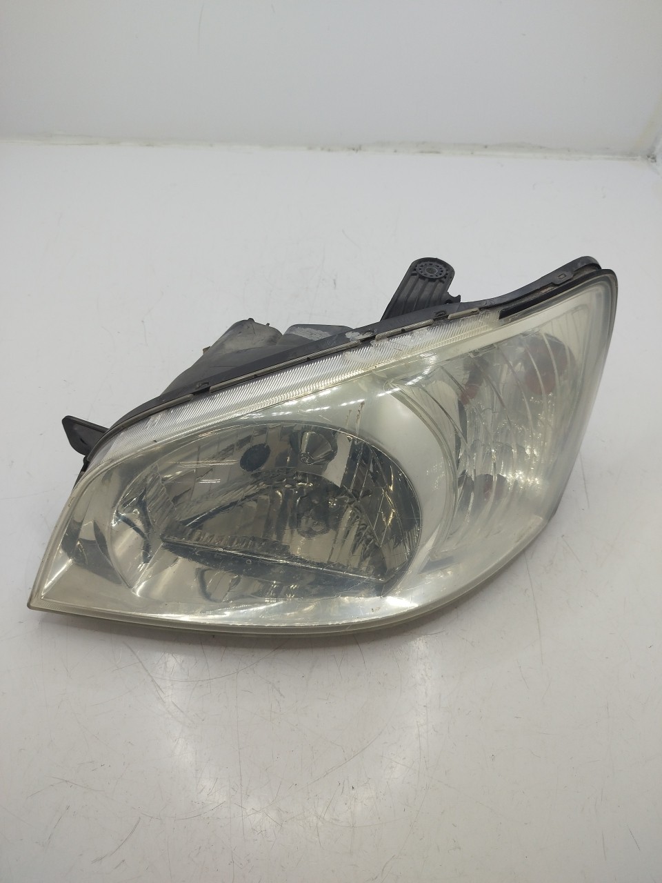 Farol/ Otica Dianteiro ESQ HYUNDAI GETZ  de 2001 a 2011