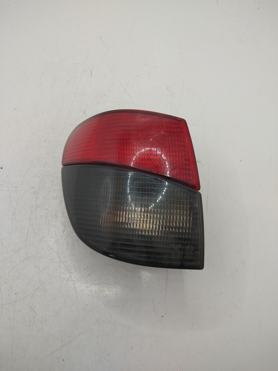 Farolim Stop Esq PEUGEOT 406 Break  de 1996 a 2004