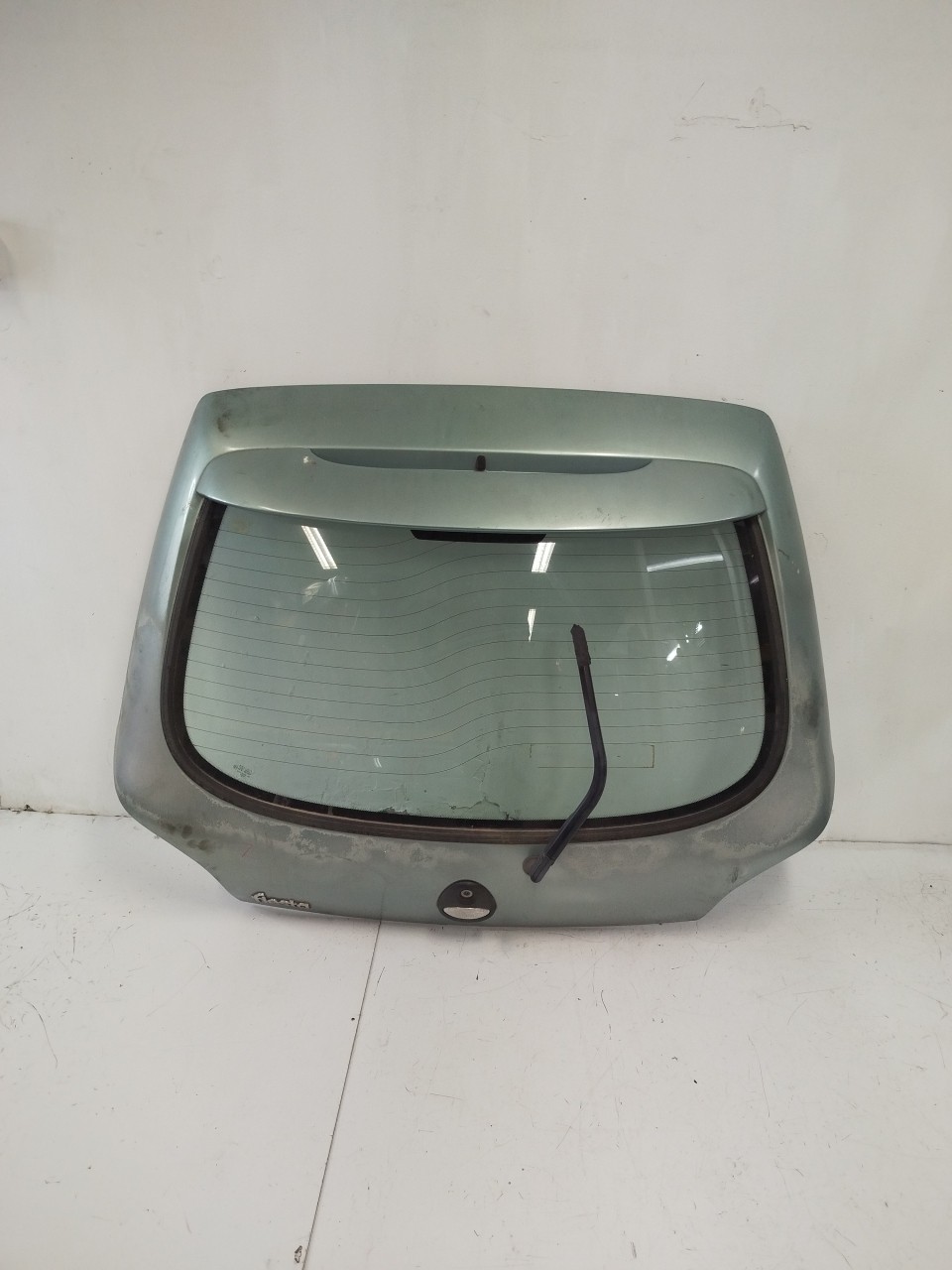 Porta da Mala FORD FIESTA IV  de 1995 a 2002