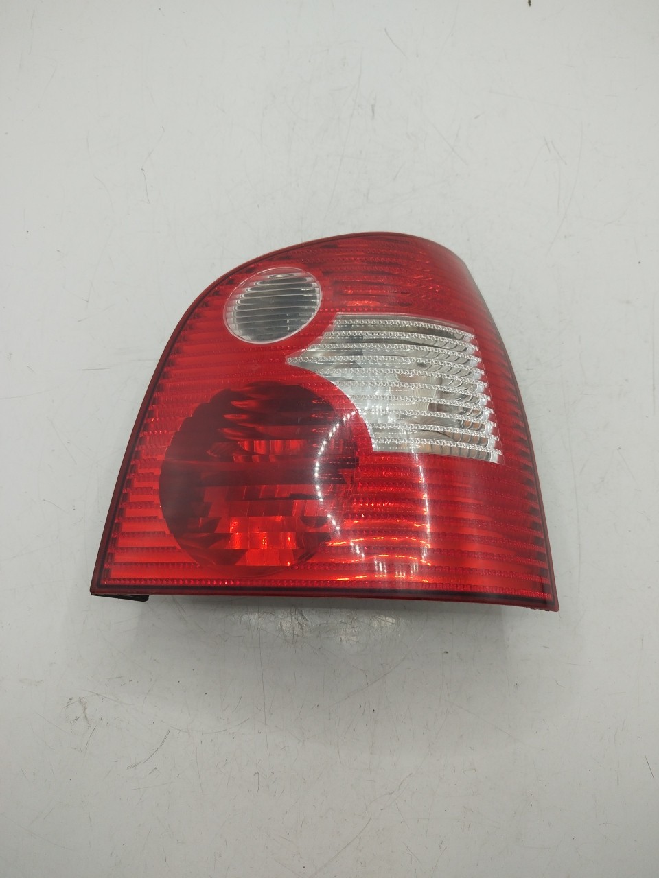 Farolim Stop Dto VOLKSWAGEN POLO  de 2001 a 2014