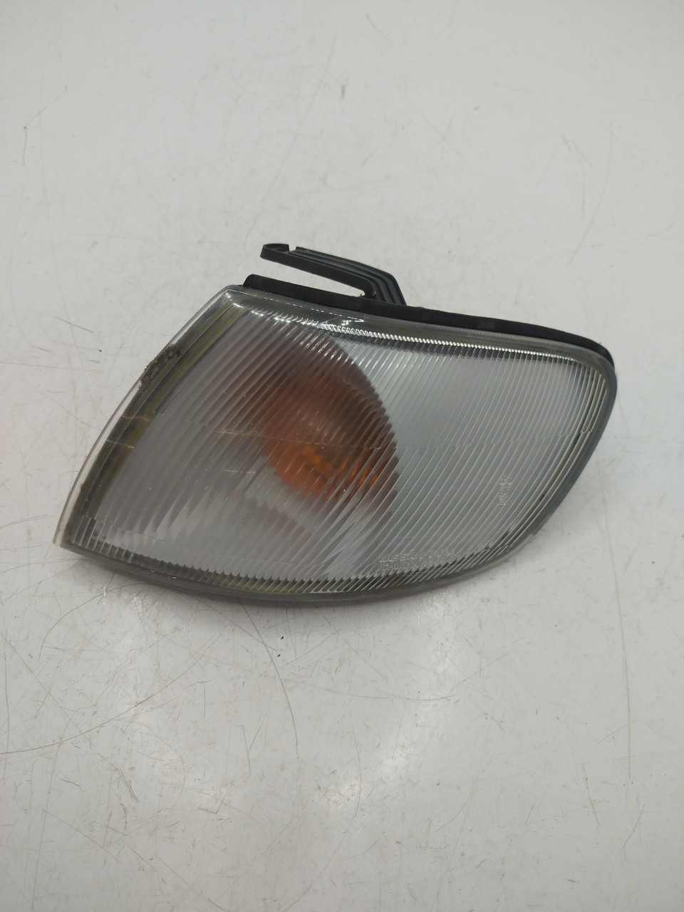 Farolim de Pisca Frente Esq NISSAN ALMERA I Hatchback  de 1995 a 2001