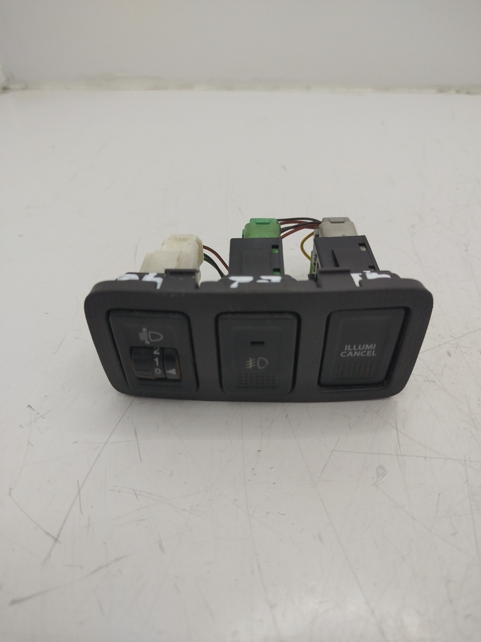 Botão / Interruptor de Luzes SUZUKI SWIFT III  de 2005 a 0