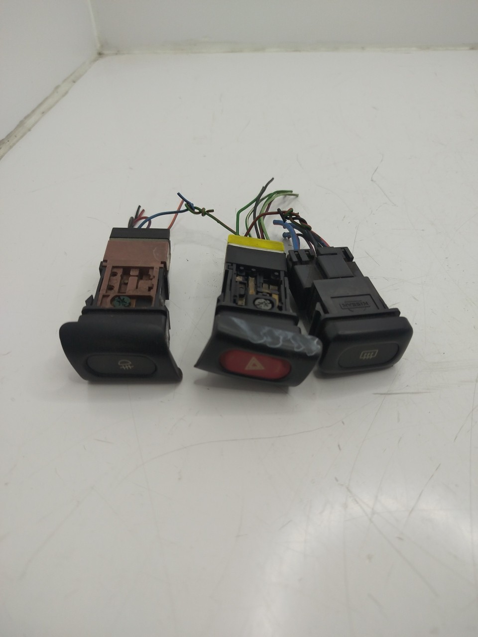 Botão / Interruptor de Luzes NISSAN VANETTE CARGO Caixa  de 1994 a 2002