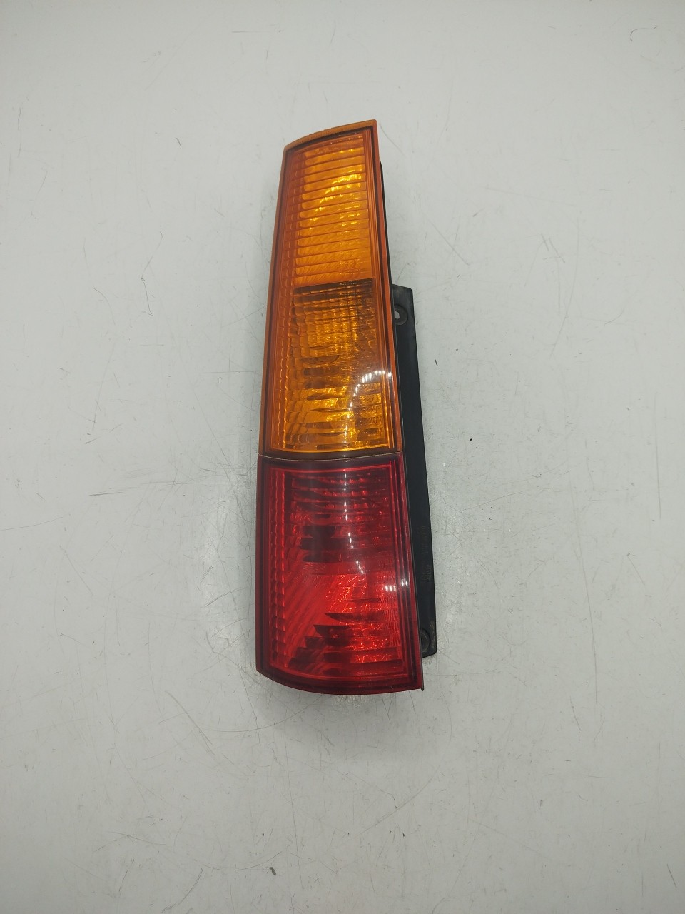 Farolim Stop Esq SUZUKI IGNIS II  de 2003 a 0