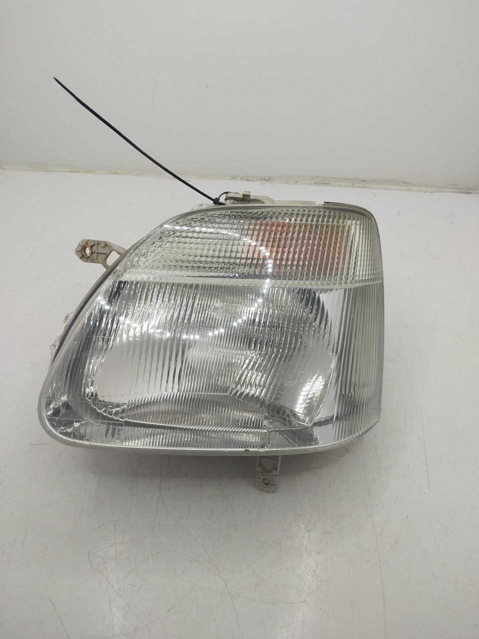 Farol/ Otica Dianteiro ESQ OPEL Agila A  de  a 