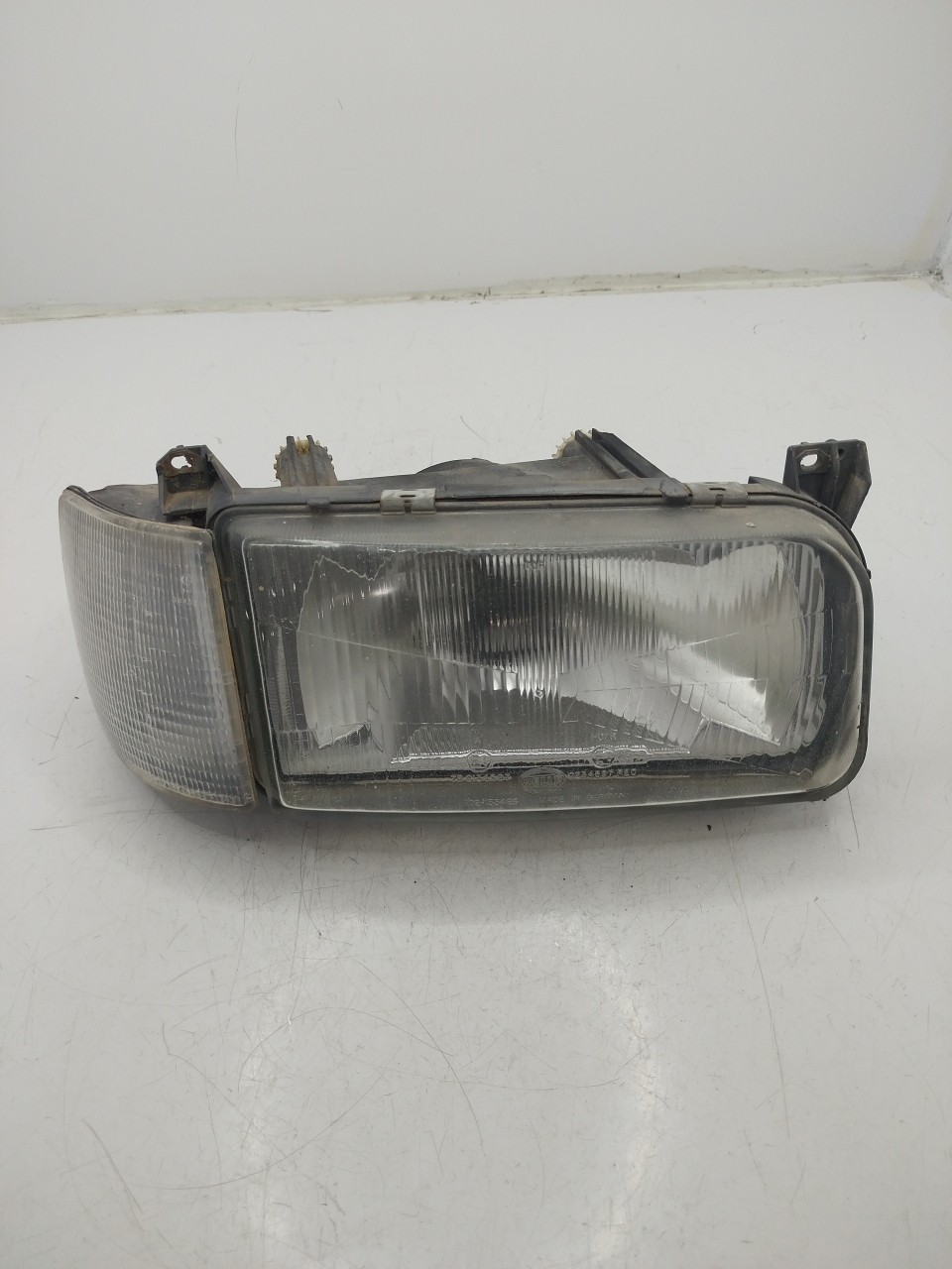 Farol/ Otica Dianteiro DTO VOLKSWAGEN PASSAT  de 1988 a 1997