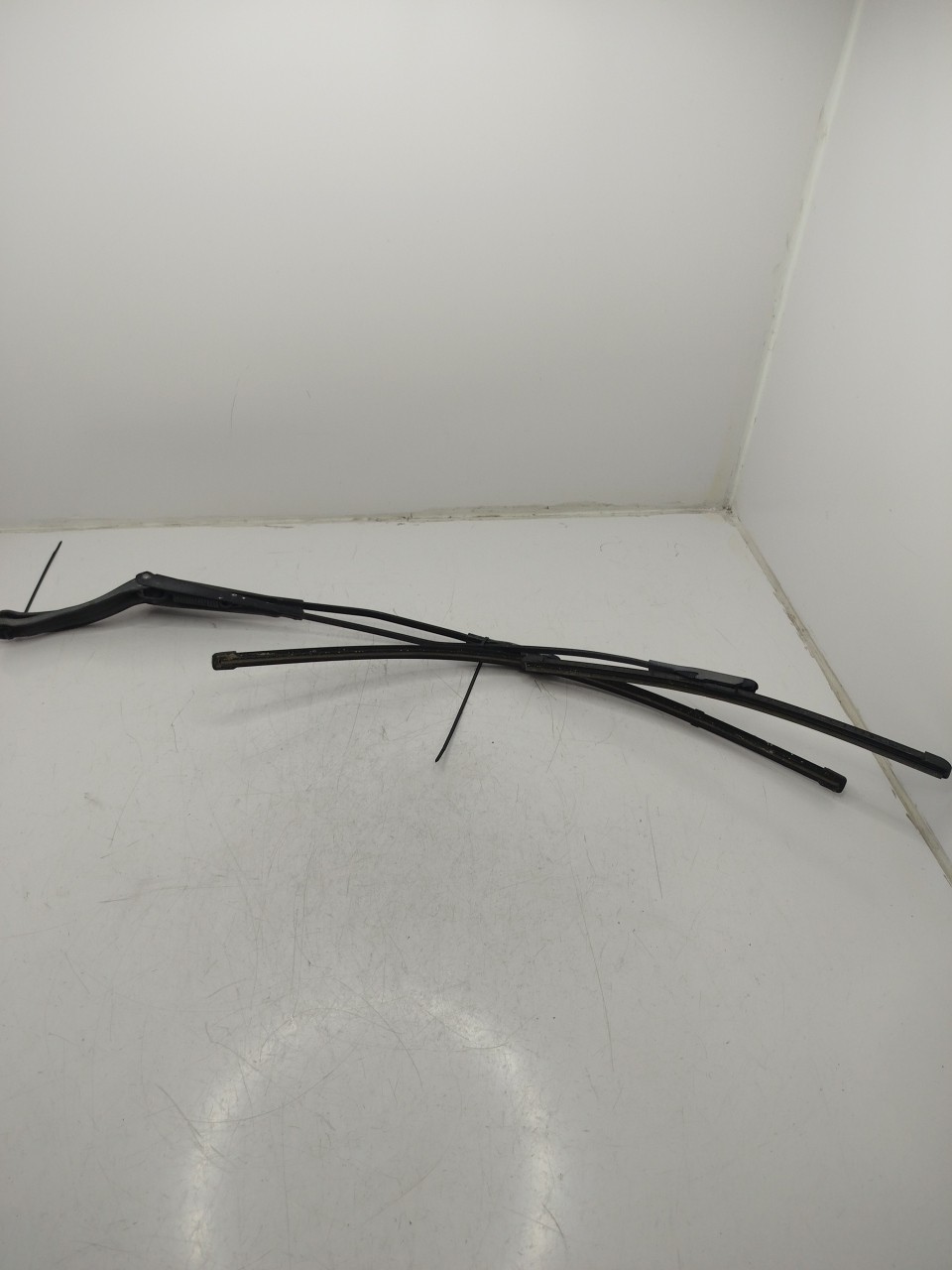 Haste/Braço de escova Limpa Vidros OPEL CORSA D  de 2006 a 2014