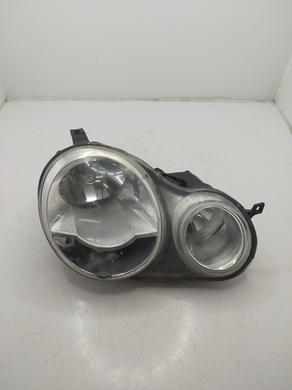 Farol/ Otica Dianteiro DTO VOLKSWAGEN POLO  de 2001 a 2014