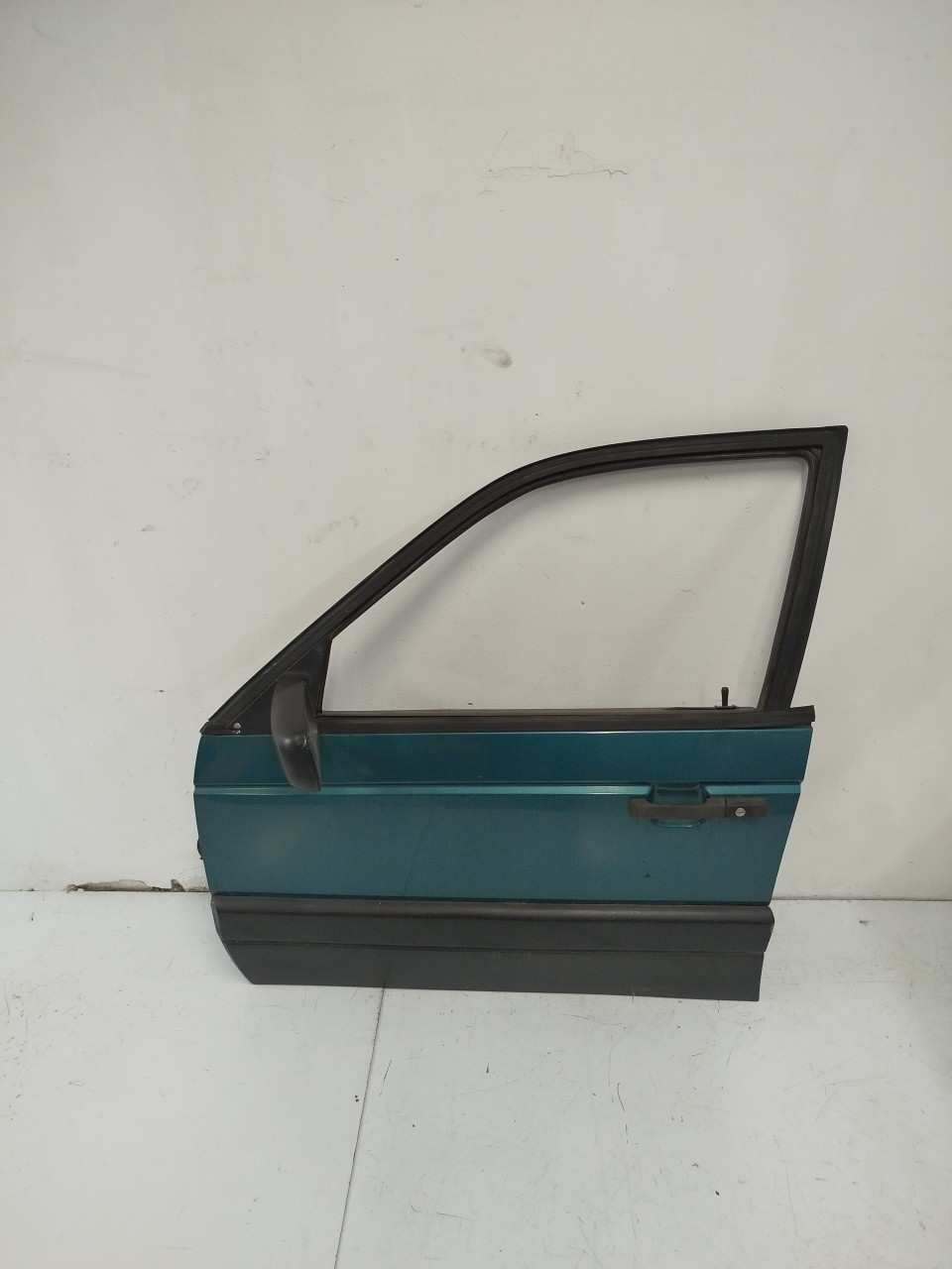 Porta Frente Esq VOLKSWAGEN PASSAT  de 1988 a 1997