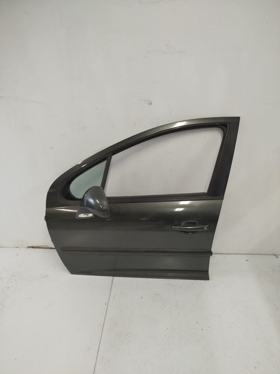 Porta Frente Esq PEUGEOT 207  de 2006 a 2015