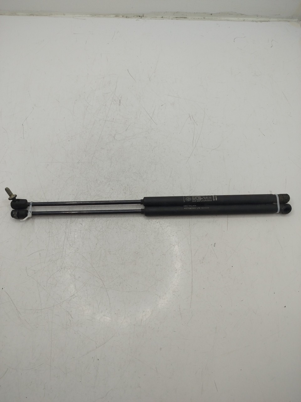 Amortecedor do capot FIAT STILO Multi Wagon  de 2003 a 2008