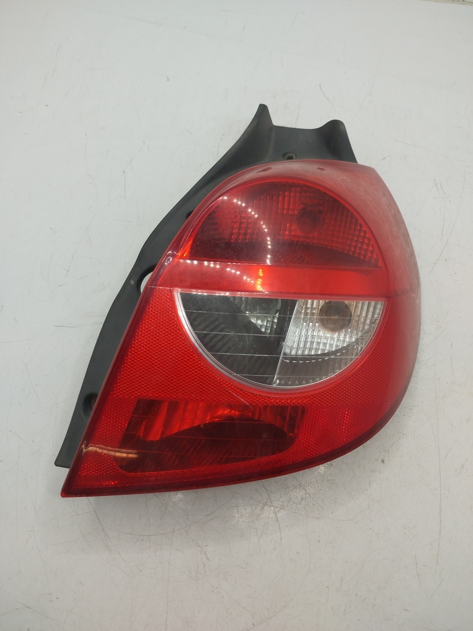 Farolim Stop Dto RENAULT CLIO III  de 2005 a 0