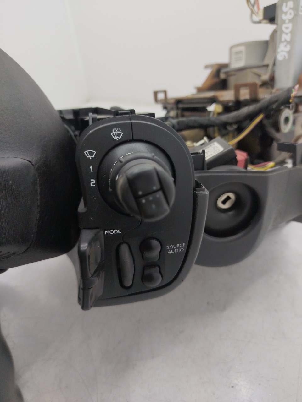 Comutador/ Manete RENAULT CLIO III  de 2005 a 0