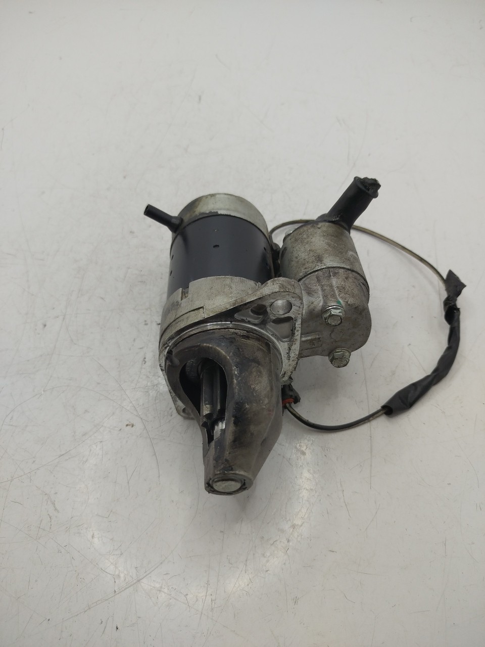 Motor de Arranque NISSAN SUNNY III Liftback  de 1990 a 1995
