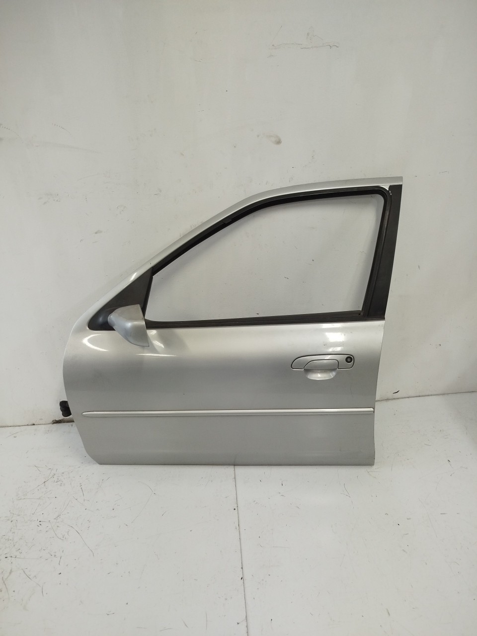Porta Frente Esq FORD Mondeo II Carrinha  de  a 