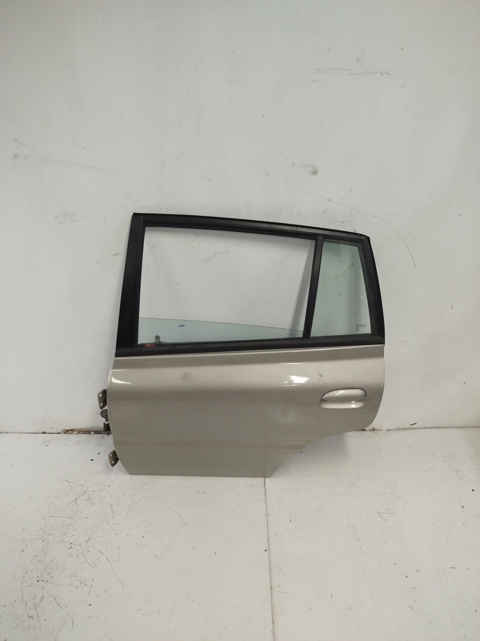 Porta Tras ESQ KIA Rio Carrinha  de  a 