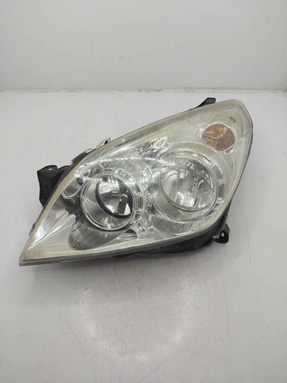 Farol/ Otica Dianteiro ESQ OPEL Astra H Hatchback  de  a 