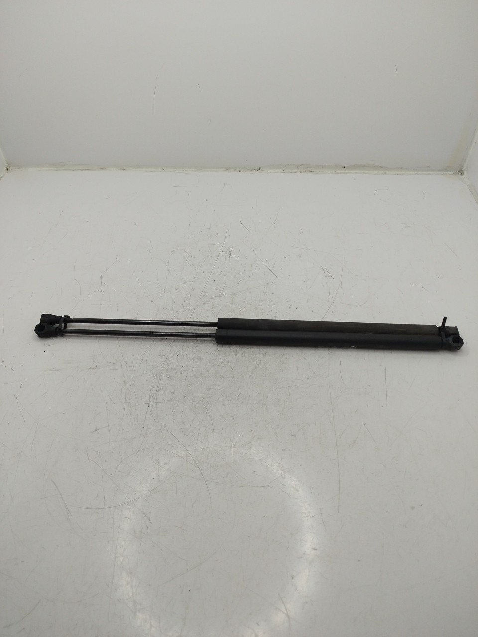Amortecedor porta da mala PEUGEOT 106 II  de 1996 a 2005