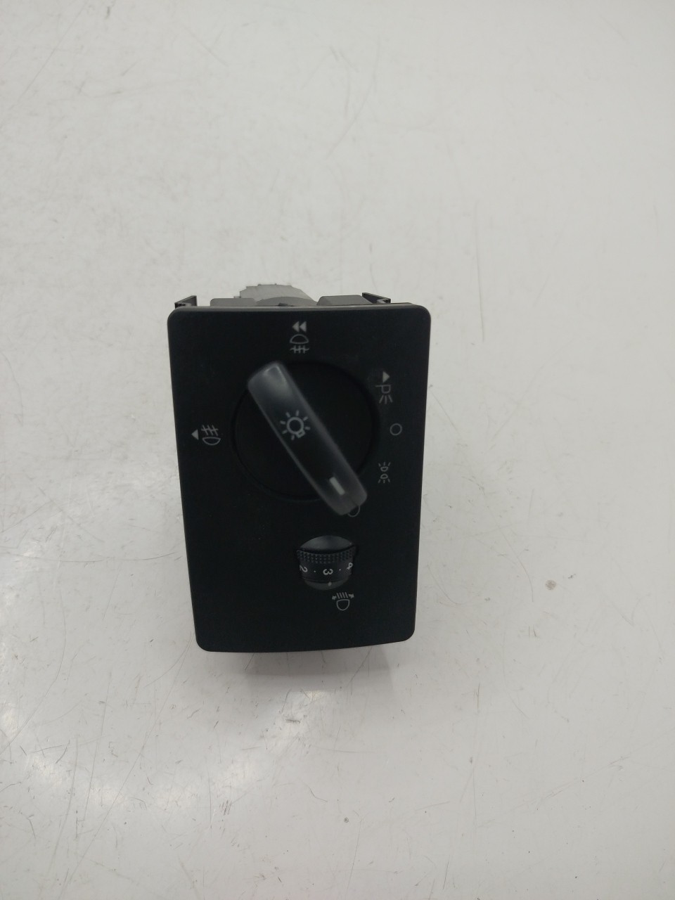 Botão / Interruptor de Luzes FORD Focus II Carrinha  de  a 
