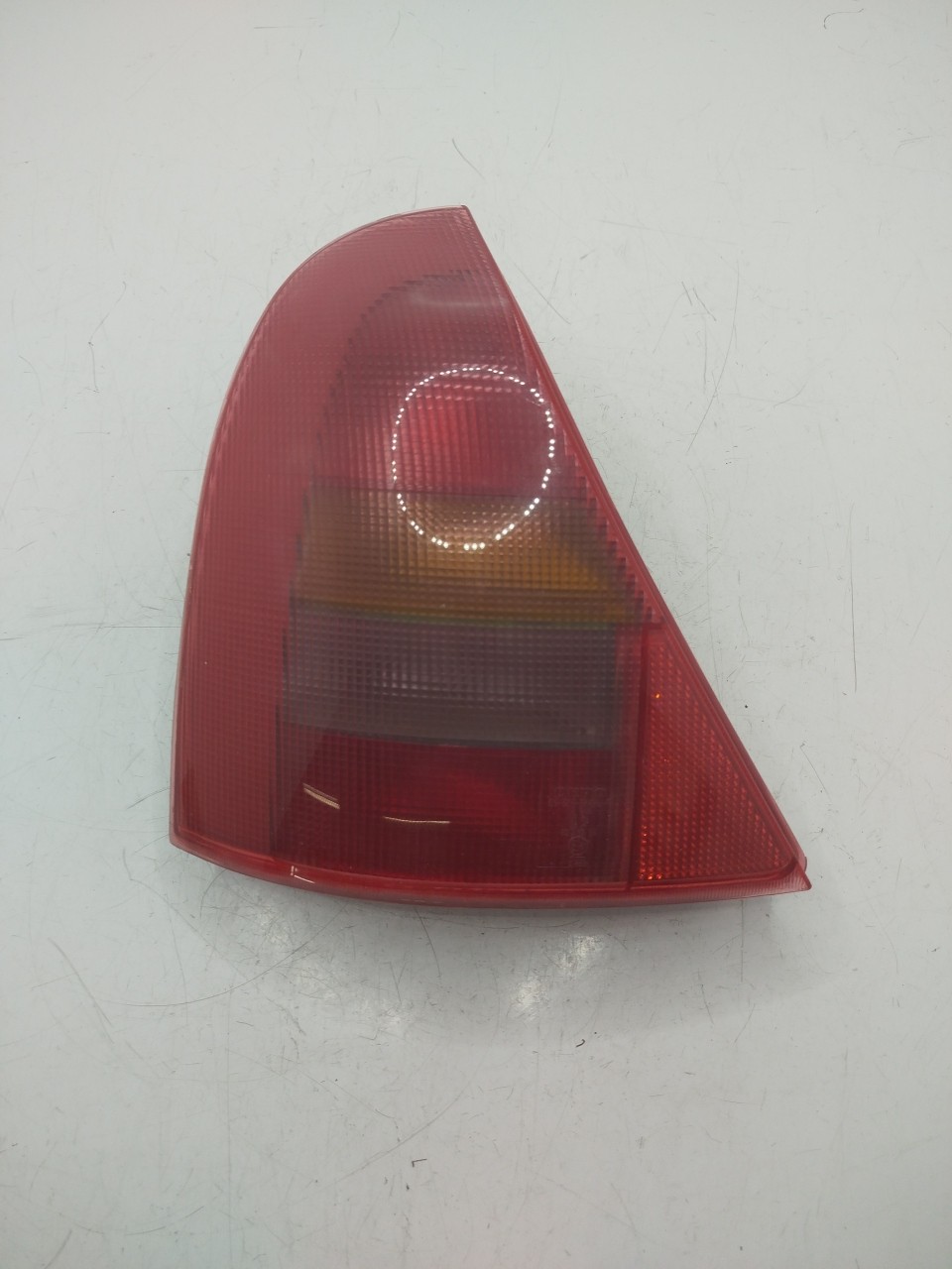 Farolim Stop Esq RENAULT Clio II  de  a 