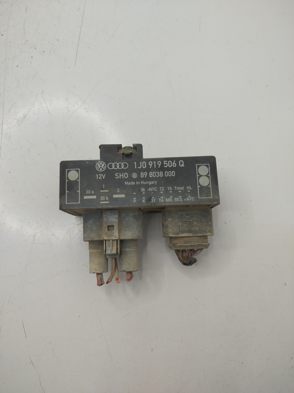 RELE TERMOVENTILADOR  VOLKSWAGEN GOLF IV Variant  de 1999 a 2006