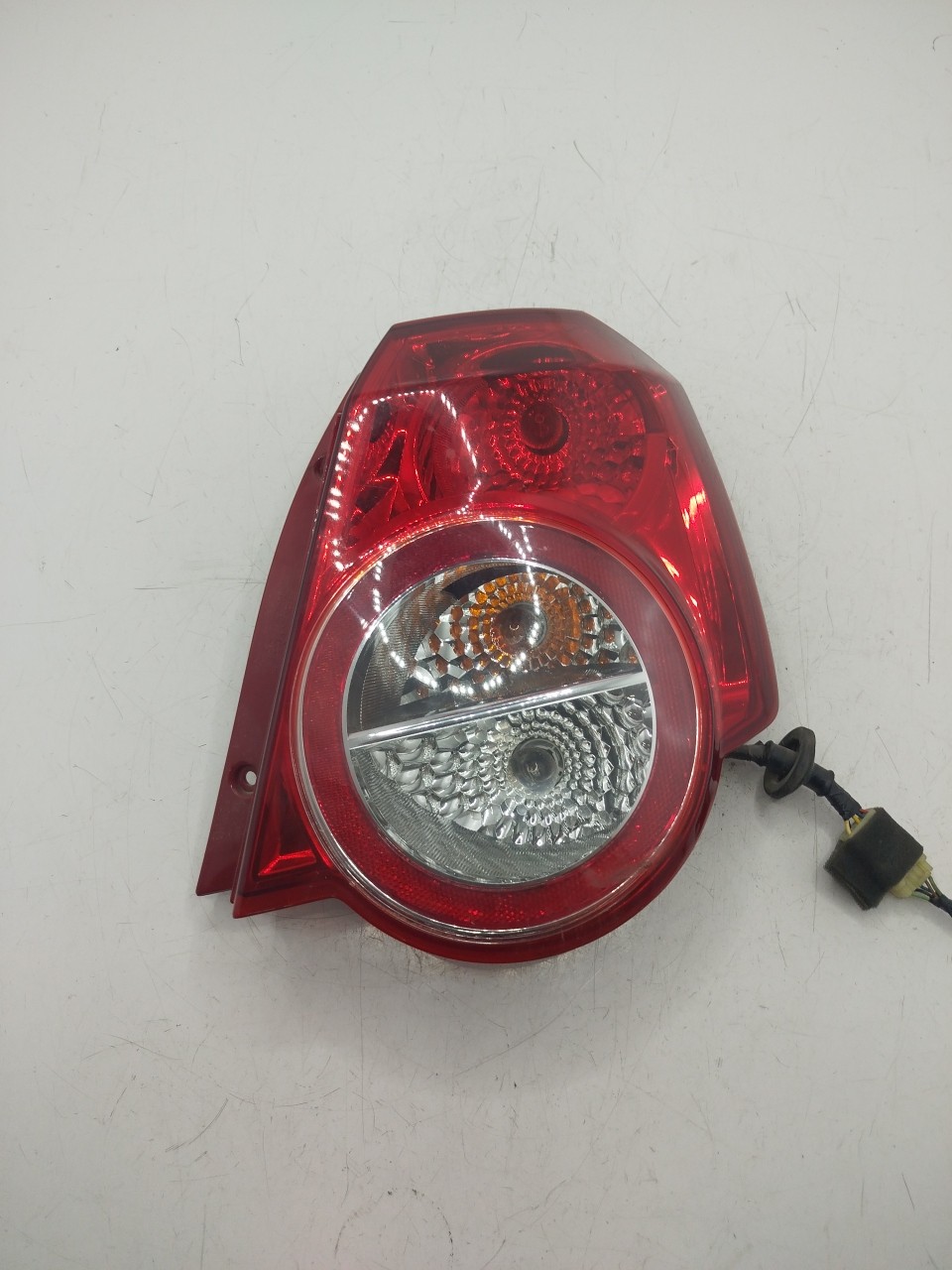 Farolim Stop Dto CHEVROLET AVEO / KALOS Hatchback  de 2006 a 0