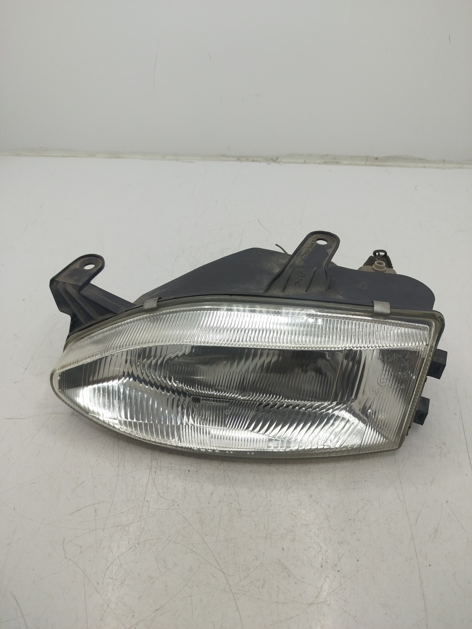 Farol/ Otica Dianteiro ESQ FIAT PALIO Weekend  de 1996 a 0