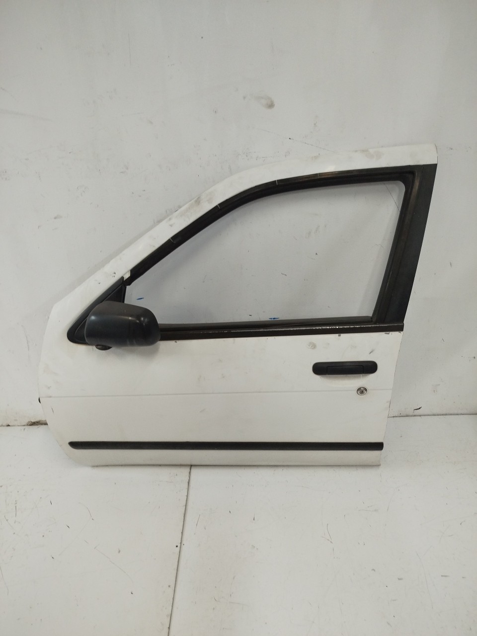 Porta Frente Esq NISSAN ALMERA I Hatchback  de 1995 a 2001