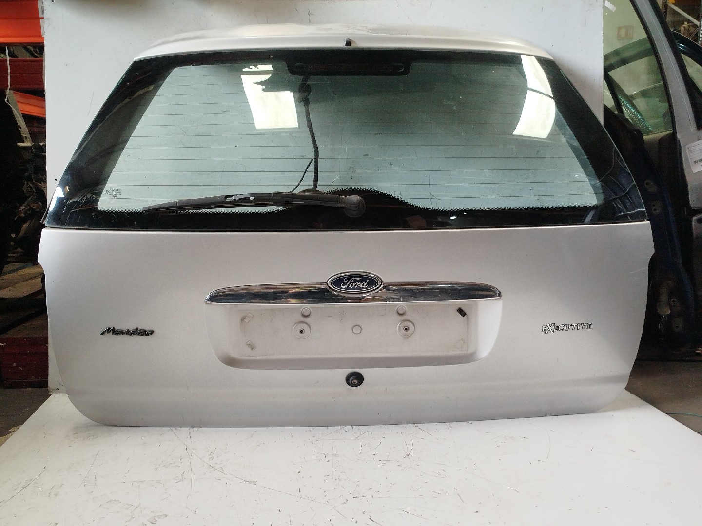 Porta da Mala FORD Mondeo II Carrinha (BNP) Imagem-1