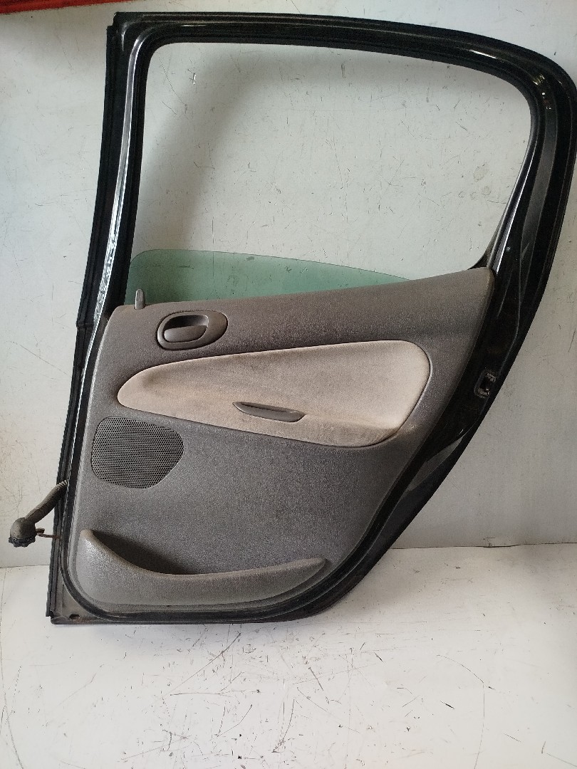 Porta Tras DTO  PEUGEOT 206 Hatchback (2A/C) | 98 - 12 Imagem-2
