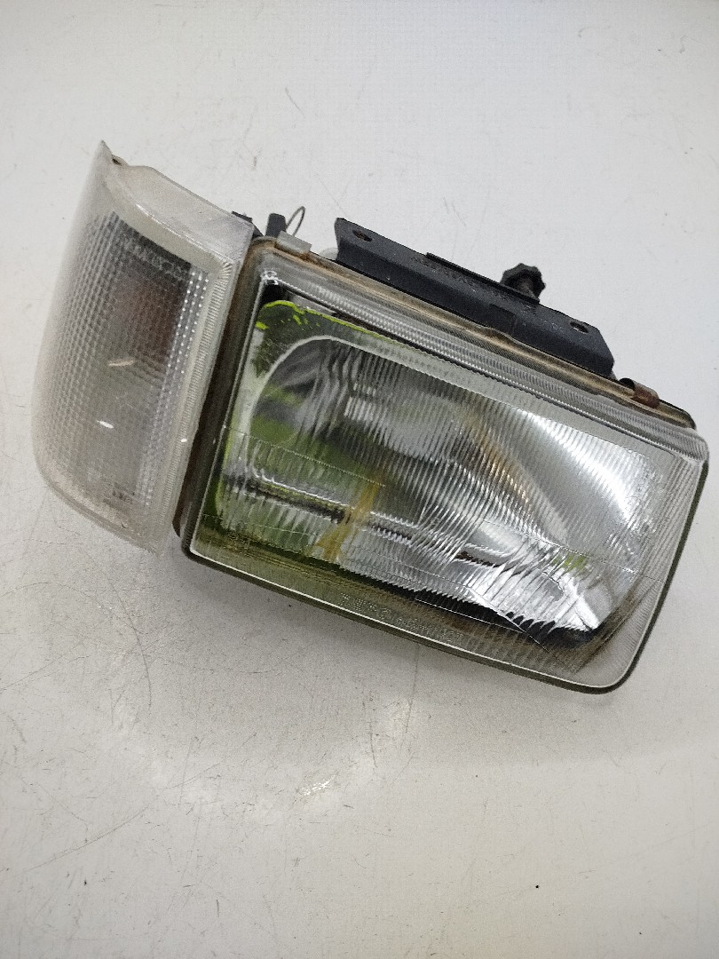 Farol/ Otica Dianteiro DTO OPEL Corsa A de  a 