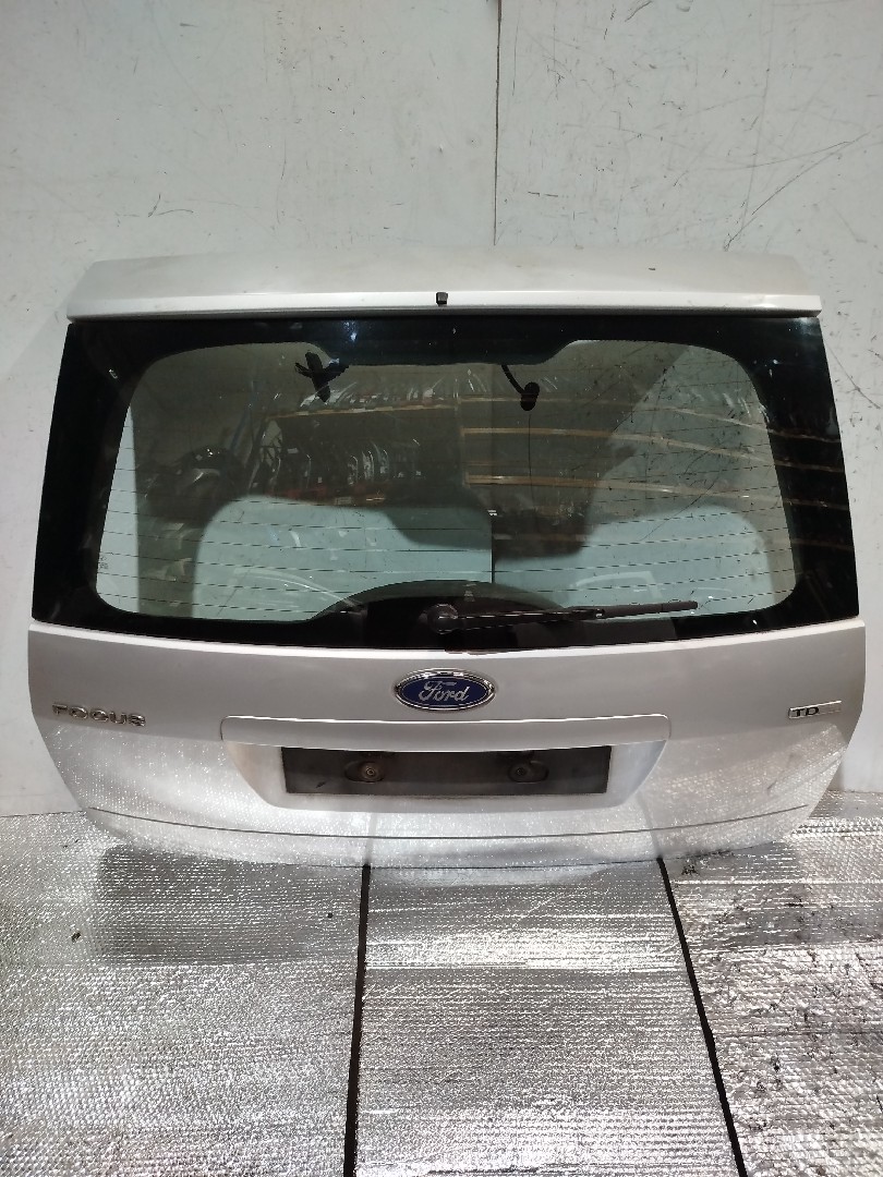porta da mala ford focus ii carrinha  de  a