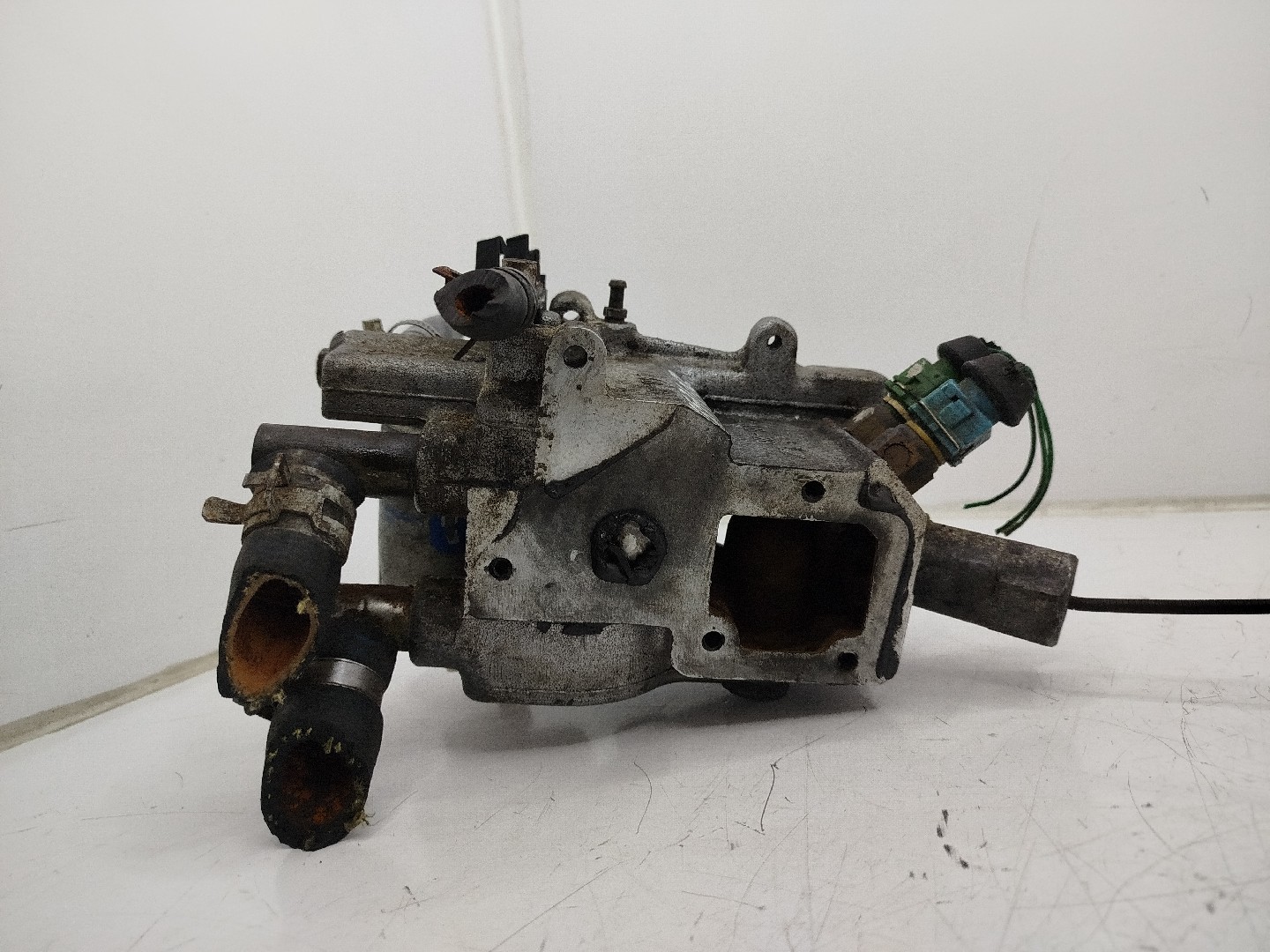 Corpo Filtro de òleo PEUGEOT 106 II  de 1996 a 2005