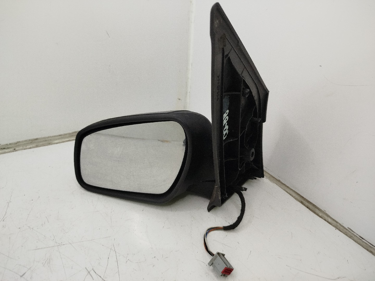 Espelho Retrovisor Esq FORD FIESTA V  de 2001 a 2014