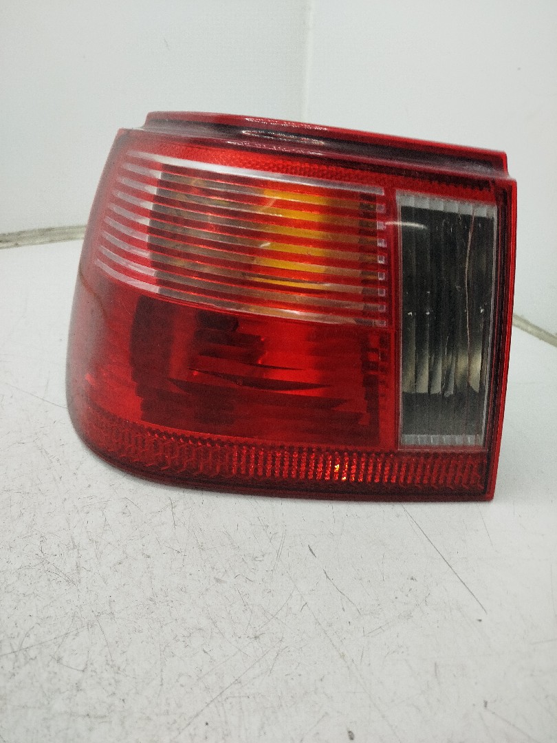 Farolim Stop Esq SEAT IBIZA II  de 1993 a 2002