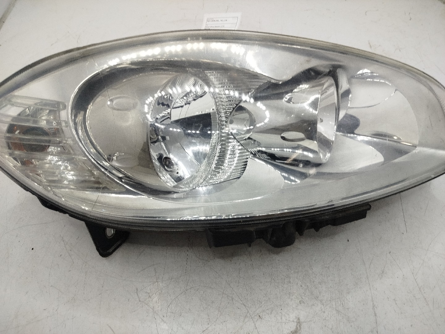 Farol/ Otica Dianteiro DTO FIAT - ID S_23131