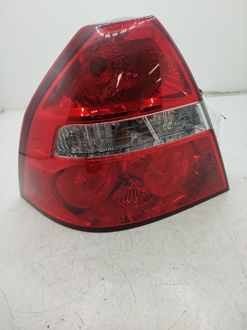 Farolim Stop Esq CHEVROLET AVEO / KALOS Hatchback  de 2006 a 0