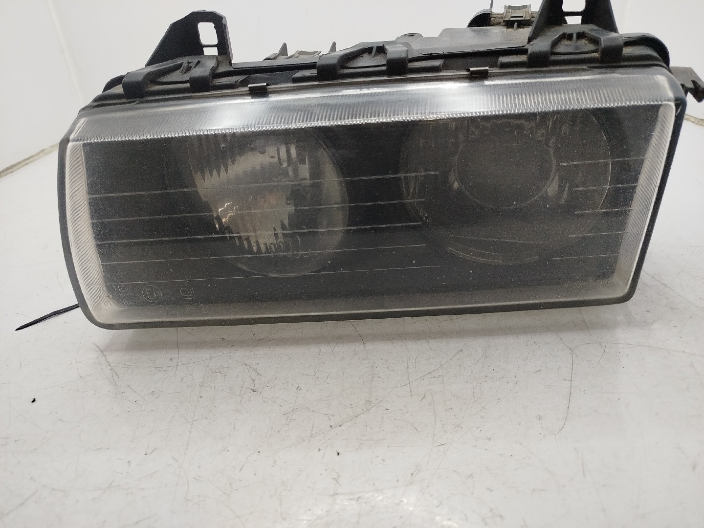 farol/ otica dianteiro esq bmw 3 touring  de 1994 a 1999