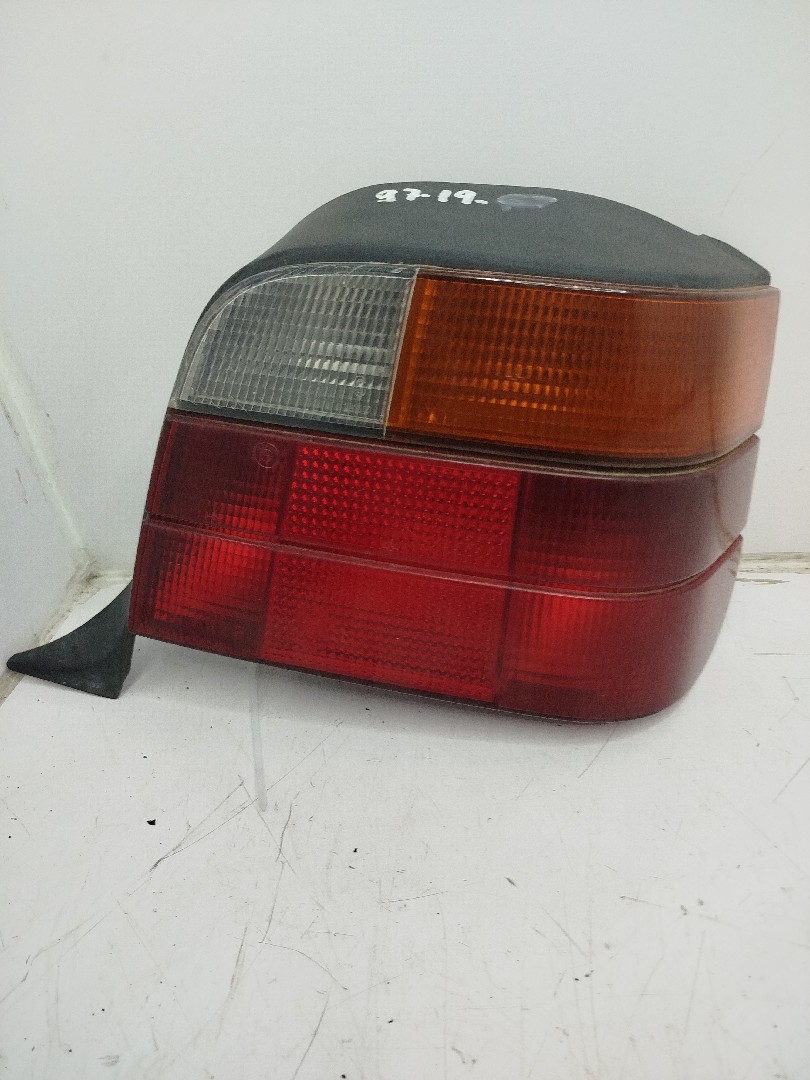 Farolim Stop Dto BMW 3 Touring  de 1994 a 1999