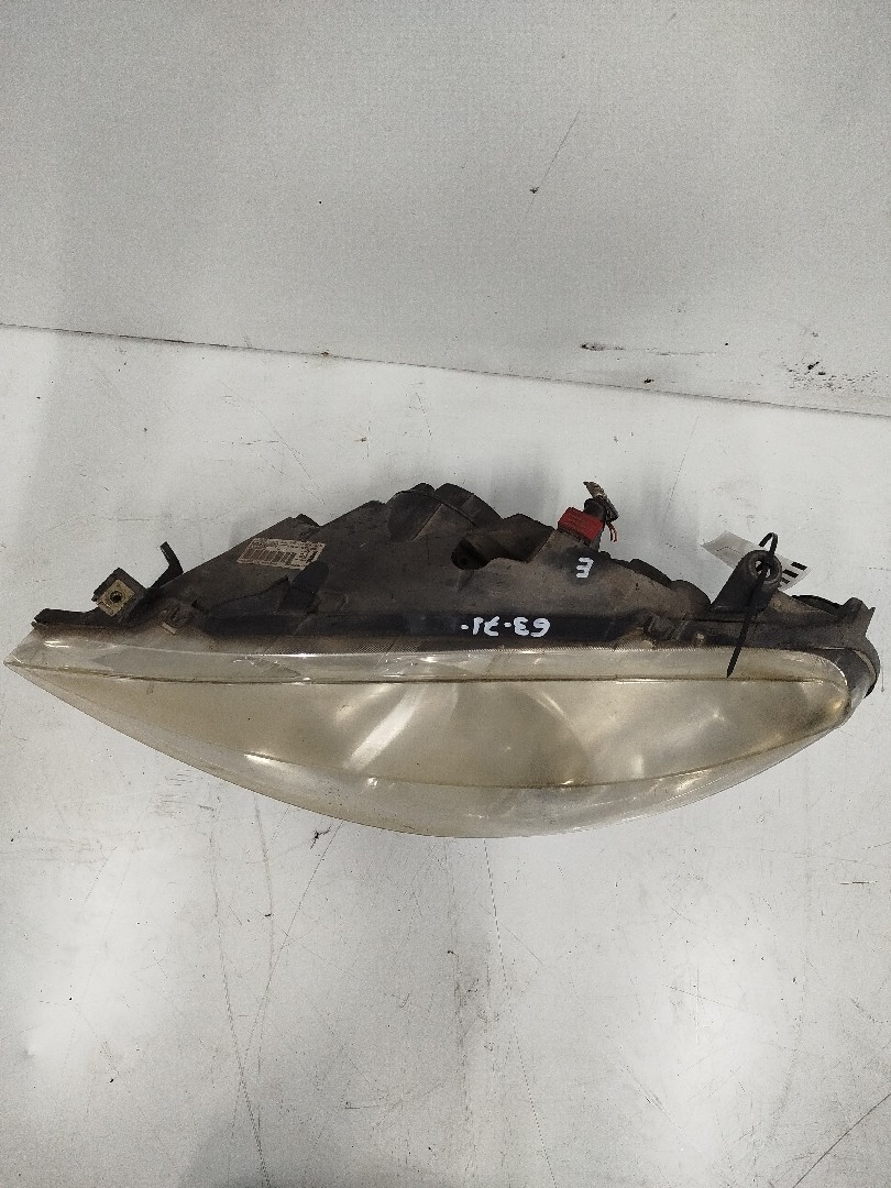 Farol/ Otica Dianteiro ESQ PEUGEOT 307  de 2000 a 2012