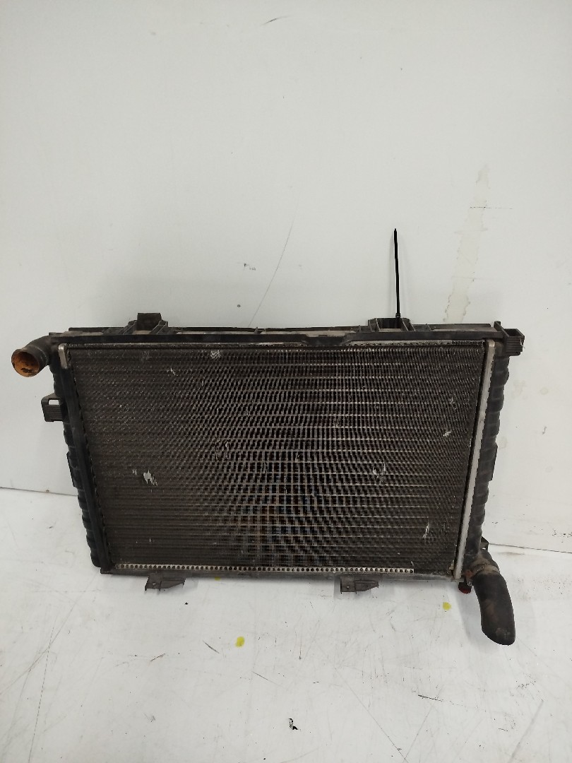 Radiador da água MERCEDES-BENZ TRÊS VOLUMES  de 1984 a 1993